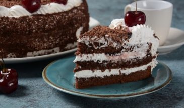 Шоколадный торт с вишневым кремом: рецепт самого вкусного десерта
