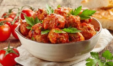 И мяса не надо: готовим постные рисовые тефтели с грибами