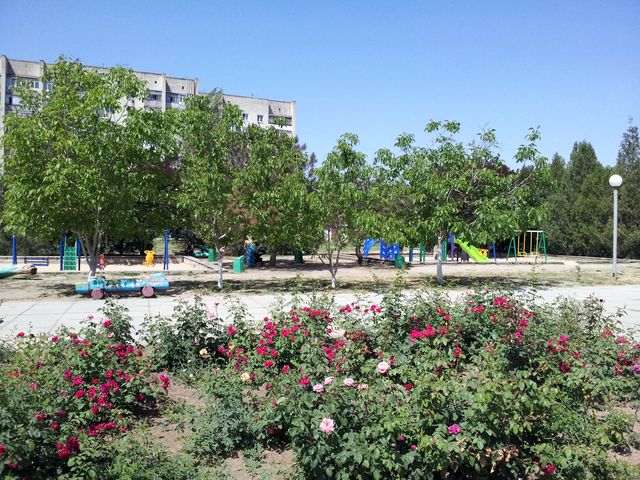 Детская площадка в Армянске