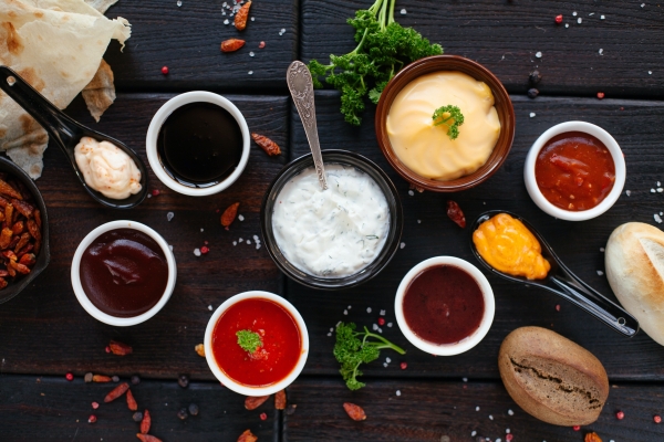 Чем заменить майонез: рецепт гениального греческого соуса из феты