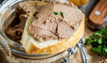 Простой паштет из куриной печени