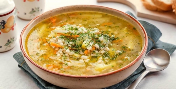 Рассольник «Верховинский» с фасолью и грибами: рецепт вкусного супа