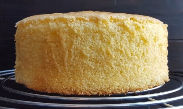 Бисквит на яичных желтках для торта