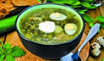 Весеннее меню: рецепт вкусного зеленого борща с крапивой