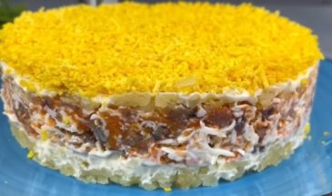 Салат «Простушка» с сельдью и картофелем