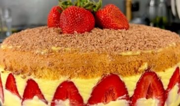 Бисквитный торт с клубникой и заварным кремом: рецепт кулинарного шедевра от одессита
