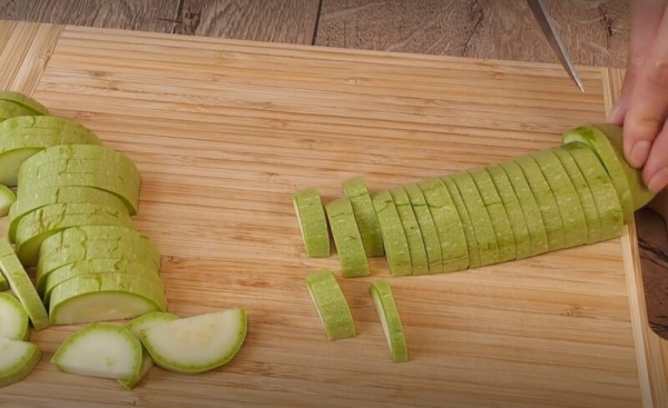 Таких вкусных кабачков я еще не ела. Ленивый кабачковый пирог: быстрый способ без духовки