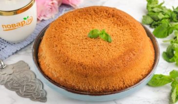 Бисквит в стеклянной форме в духовке