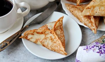 Блинчики «Три шва» с мясом и луком-пореем