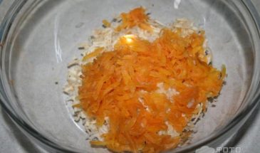 Рецепт: Салат с корнем сельдерея — с курицей и шампиньонами