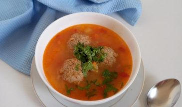 Рецепт: Мастава с фрикадельками — вкусно и сытно