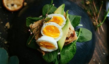 Яйца на Пасху: три рецепта – один непревзойденный вкус