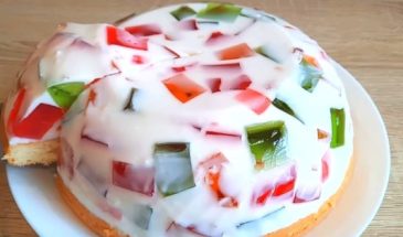 Торт «Битое стекло» на бисквите