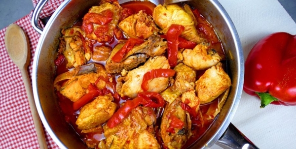 Пикантно и вкусно: рецепт курицы в кисло-сладком соусе