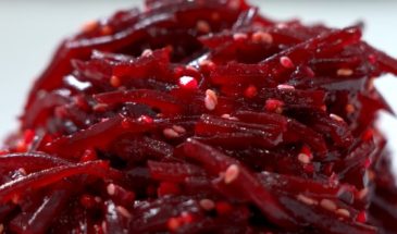 Простой и полезный салат из свеклы за 5 минут. Идеальное сочетание ингредиентов