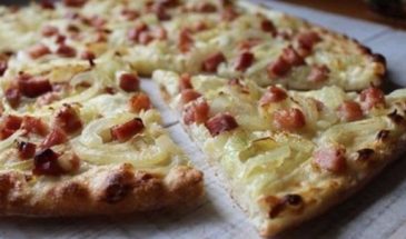 Сырный пирог с ветчиной, луком-пореем и яблоками: рецепт вкусного пирога