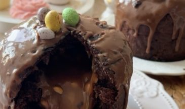 Пасха 2024: рецепт шоколадного кулича с начинкой