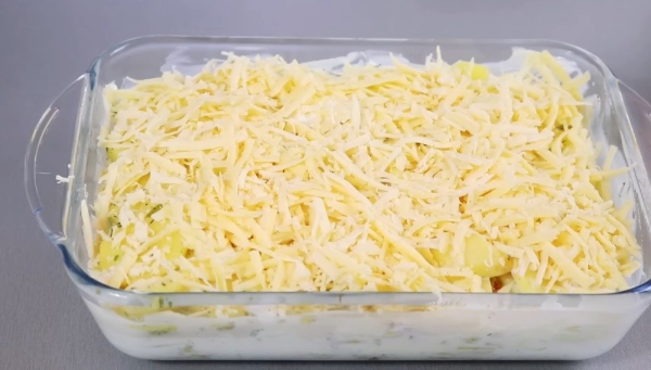 Картофель с молоком и сыром в духовке