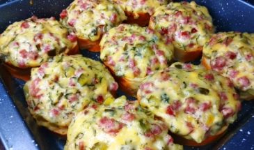 Горячие бутерброды с соленым огурцом. Вкусный завтрак для всей семьи