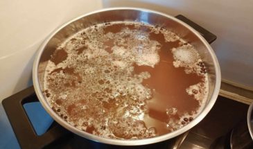 Нужно ли собирать пену с бульона: какое важное знание о мясе решит все