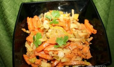 Рецепт: Гарнир из корнеплодов — с луком пореем и бататом