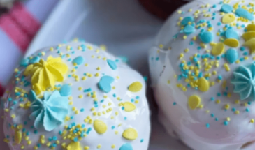 Декор для паски: глазурь без яиц и глазурь из фруктово-ягодного желе (фото)