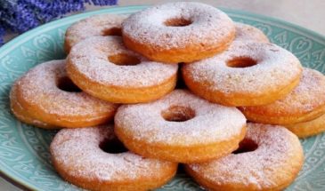 Жареные пончики на сметане