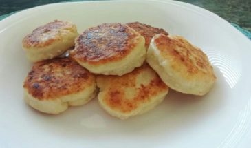 Добавьте это к муке – и получатся идеальные сырники: секрет бабушек