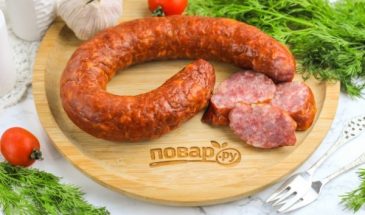 Домашняя варено-копченая колбаса