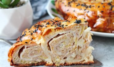 Дрожжевой пирог «Улитка» с мясным фаршем и картофелем