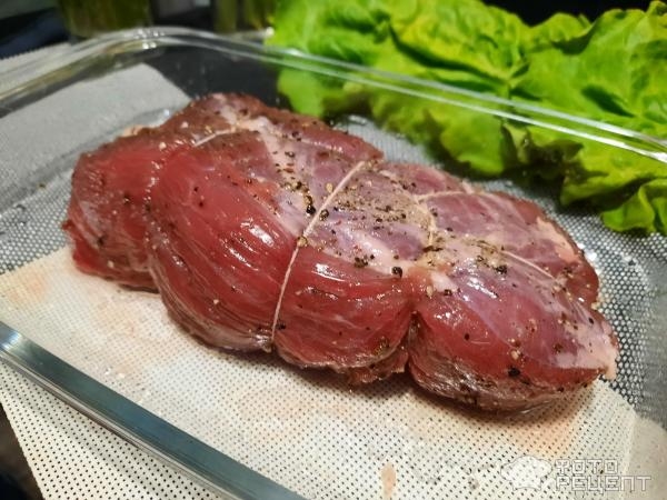 Рецепт: Ростбиф - Ро́стбиф (от англ. Roast beef — дословно «запечённая говядина»)