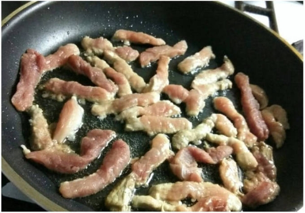 Что приготовить из свинины быстро и вкусно