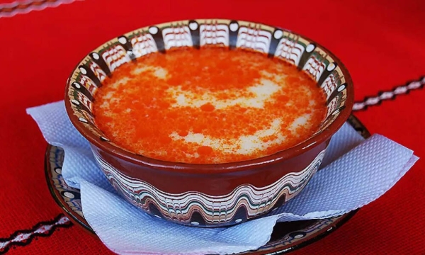 Шкембе чорба: болгарский суп