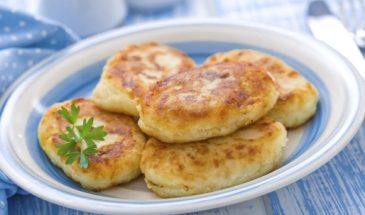 Самые вкусные: как приготовить идеальные картофельные пирожки с начинкой