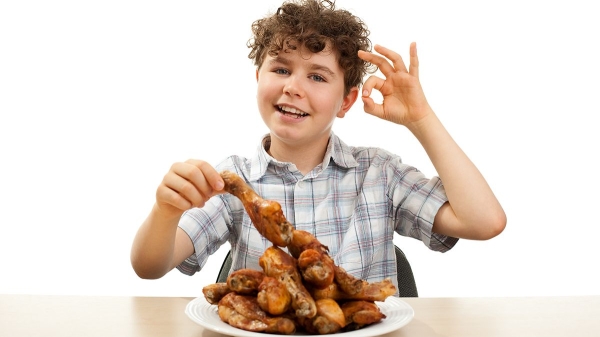 Вкусный выбор для маленьких гурманов: почему куриные голени так нравятся детям