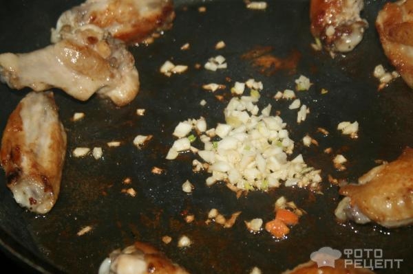 Рецепт: Рис c курицей на испанский манер - с овощами и морепродуктами