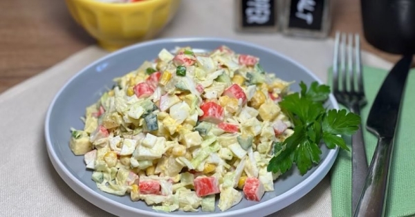 Классический крабовый салат без риса