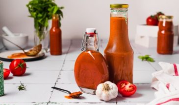 Острый кетчуп на зиму – идеальное дополнение к мясу или овощам