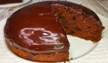 Шоколадный торт на воде без яиц