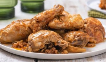 Простой рецепт на ужин: рецепт курицы в луковом соусе