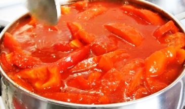 По этому рецепту лечо готовлю каждый год. Закуска идёт на ура: сок выпиваем и вымакиваем