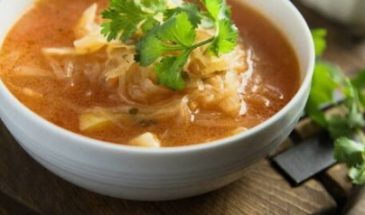 Щи из квашеной капусты классические