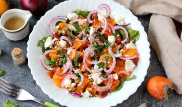 Французский салат из хурмы с козьим сыром