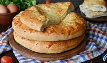 Хачапури по-мегрельски с сулугуни