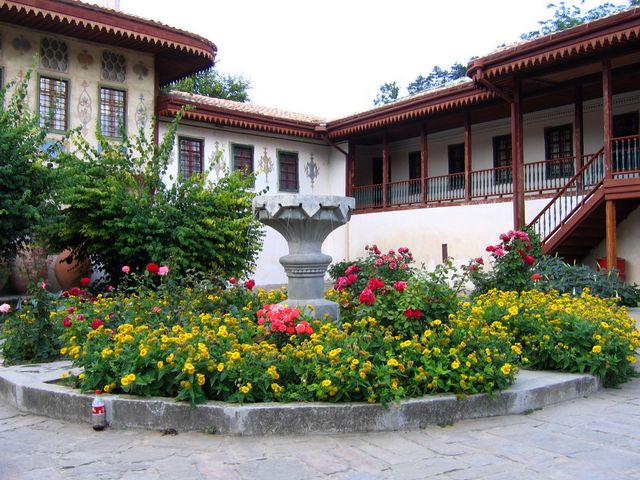 Внутренний двор Бахчисарайского дворца