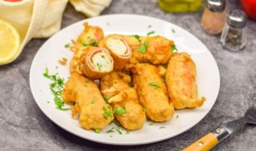 Крабовые палочки фаршированные в кляре