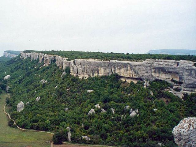 Пещерный город Мангуп