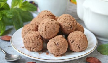 Миндальные трюфели с черносливом