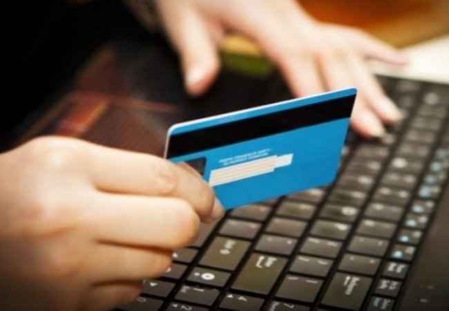 Кто имеет право получить быстрый кредит онлайн? Сервис сравнения онлайн займов в Украине