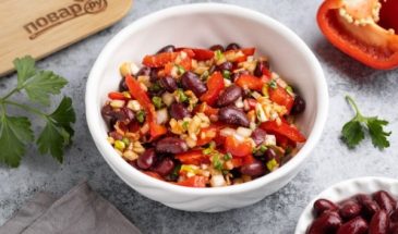 Салат из фасоли по-болгарски